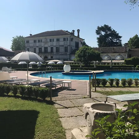 Hotel Villa Condulmer-3